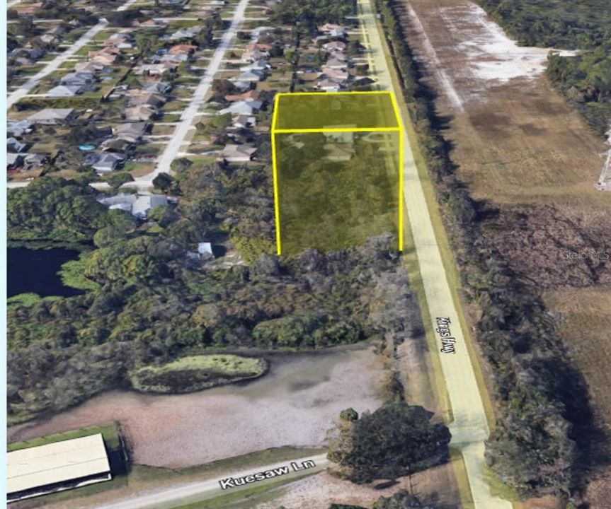En Venta: $89,900 (0.40 acres)
