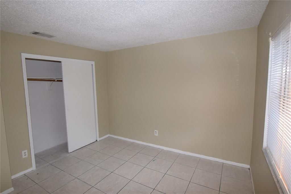 For Rent: $1,450 (2 beds, 2 baths, 930 Square Feet)