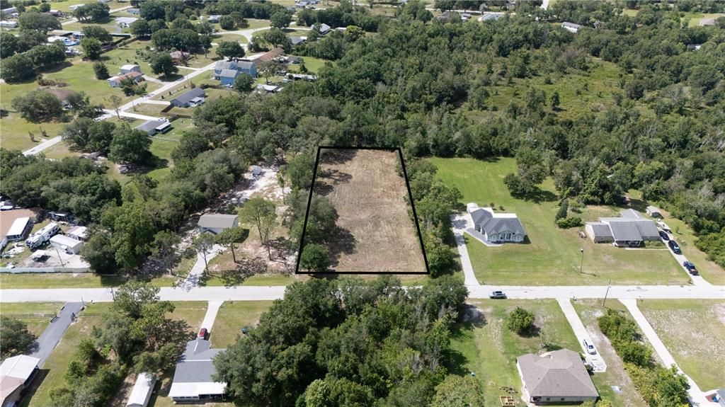 En Venta: $140,000 (1.00 acres)