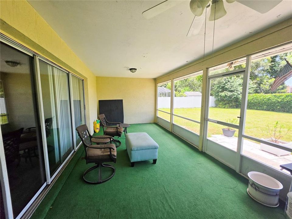 For Sale: $269,900 (3 beds, 2 baths, 1424 Square Feet)