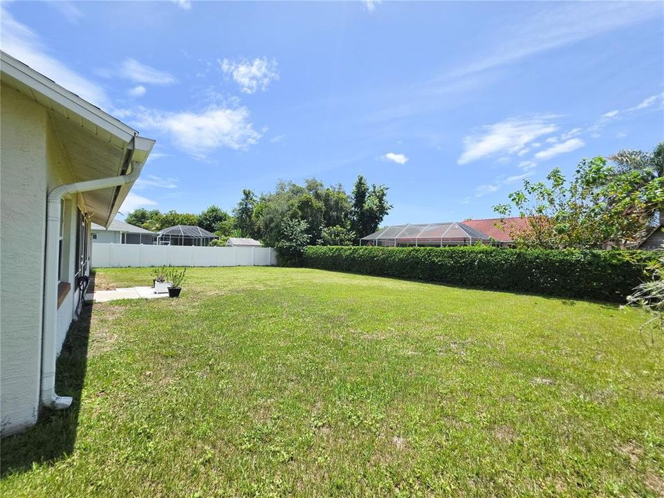 For Sale: $269,900 (3 beds, 2 baths, 1424 Square Feet)