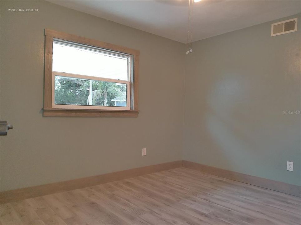 En Venta: $445,000 (3 camas, 2 baños, 1487 Pies cuadrados)
