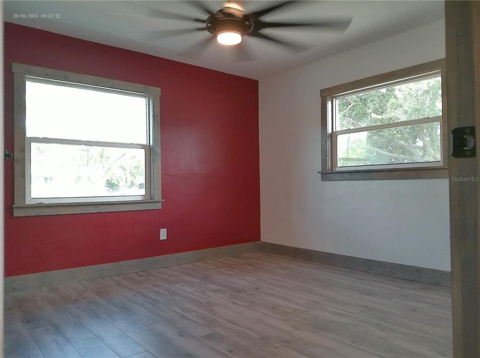 En Venta: $445,000 (3 camas, 2 baños, 1487 Pies cuadrados)