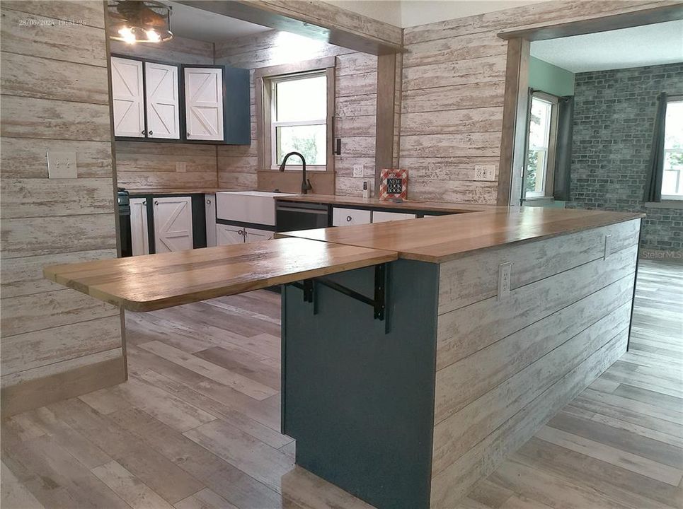 En Venta: $445,000 (3 camas, 2 baños, 1487 Pies cuadrados)