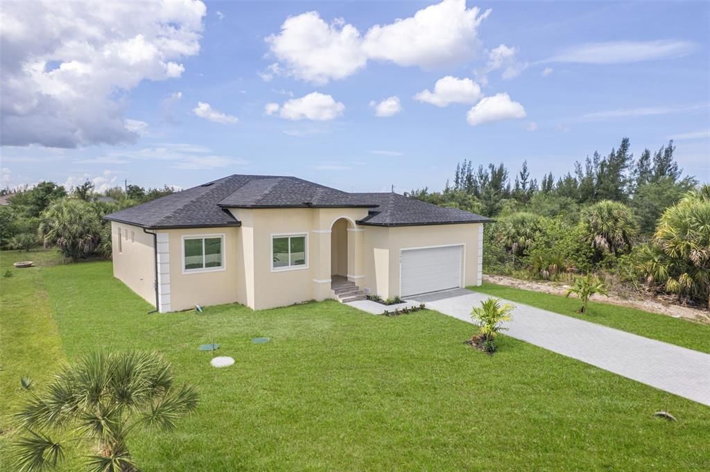 На продажу: $558,000 (4 спален, 3 ванн, 1842 Квадратных фут)