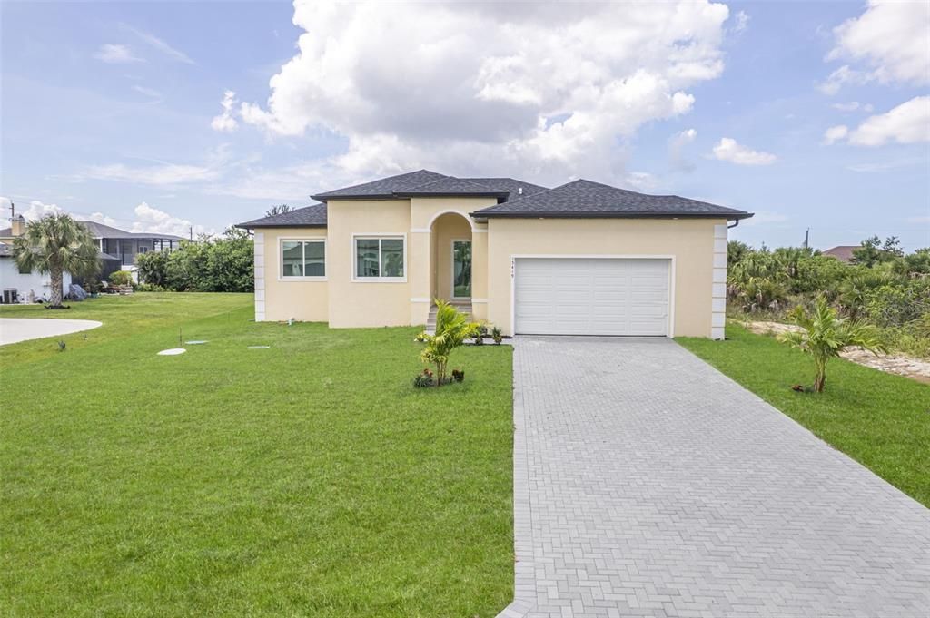 На продажу: $558,000 (4 спален, 3 ванн, 1842 Квадратных фут)