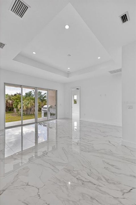 На продажу: $558,000 (4 спален, 3 ванн, 1842 Квадратных фут)