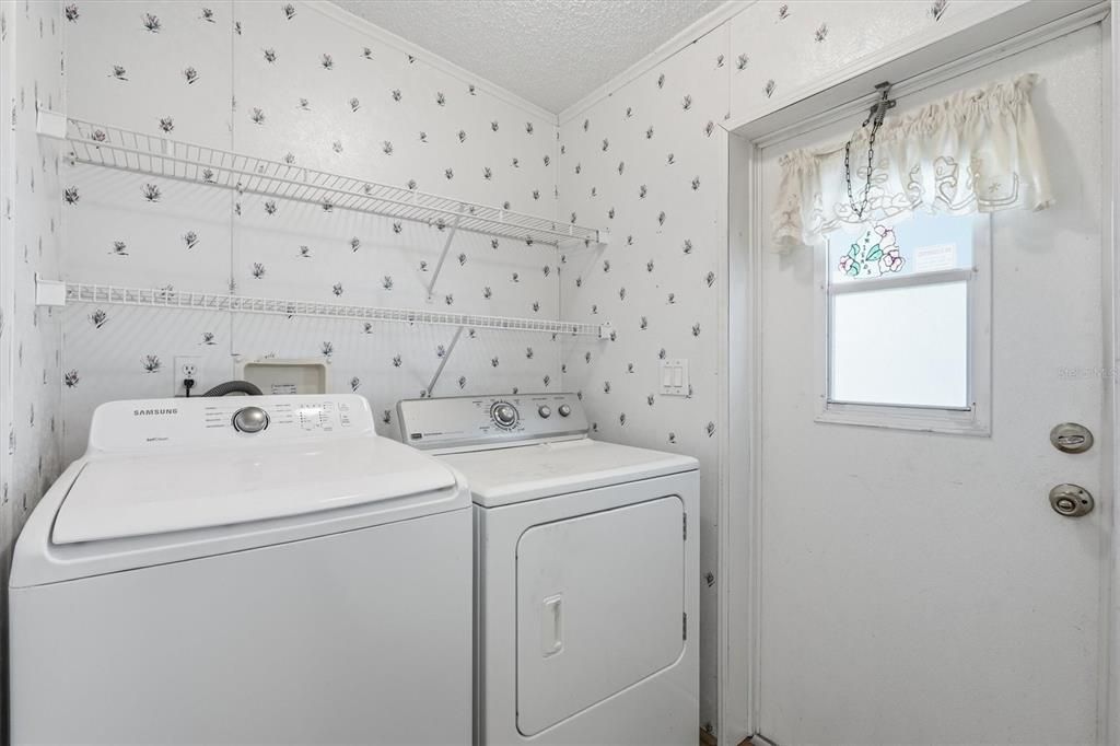 На продажу: $195,000 (3 спален, 2 ванн, 1344 Квадратных фут)