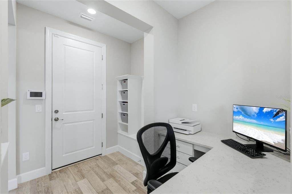 For Sale: $756,000 (4 beds, 3 baths, 2483 Square Feet)