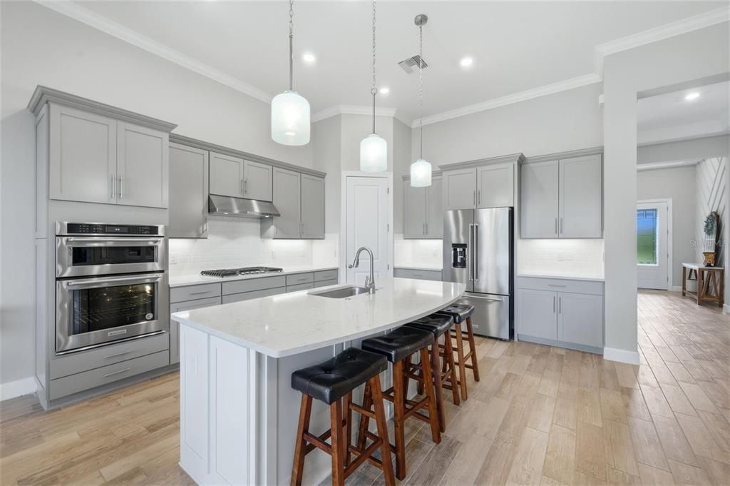 For Sale: $756,000 (4 beds, 3 baths, 2483 Square Feet)