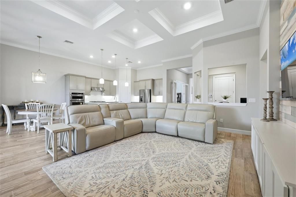 For Sale: $756,000 (4 beds, 3 baths, 2483 Square Feet)