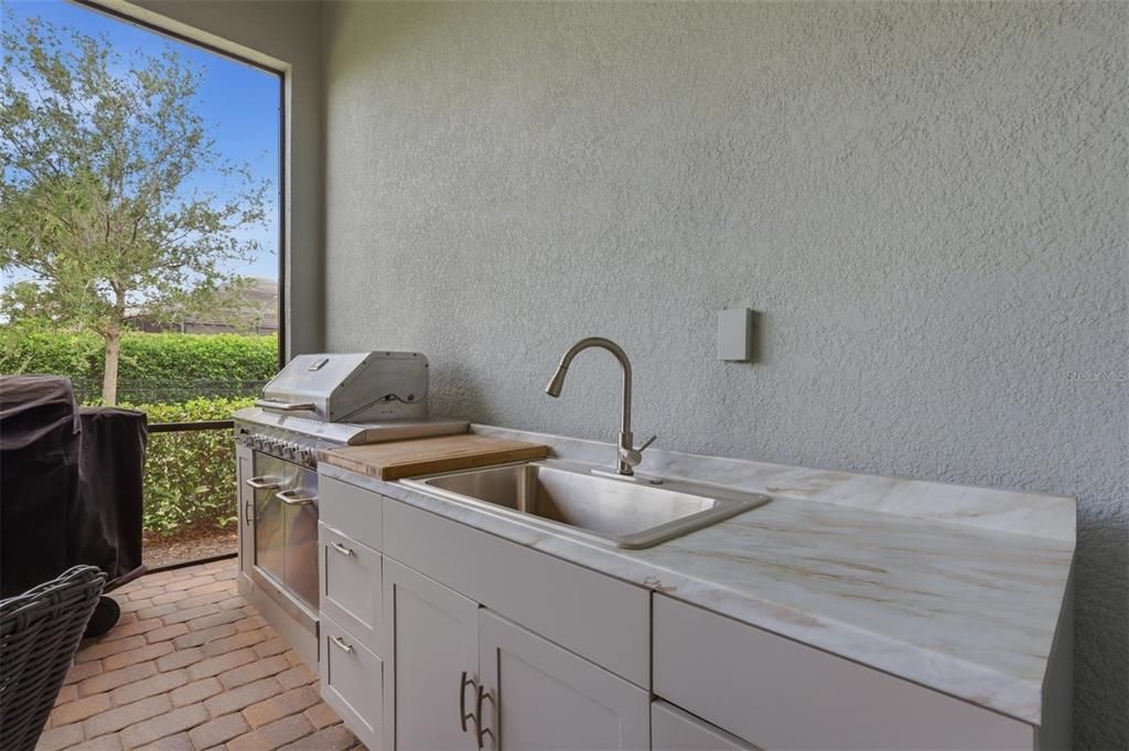 For Sale: $756,000 (4 beds, 3 baths, 2483 Square Feet)