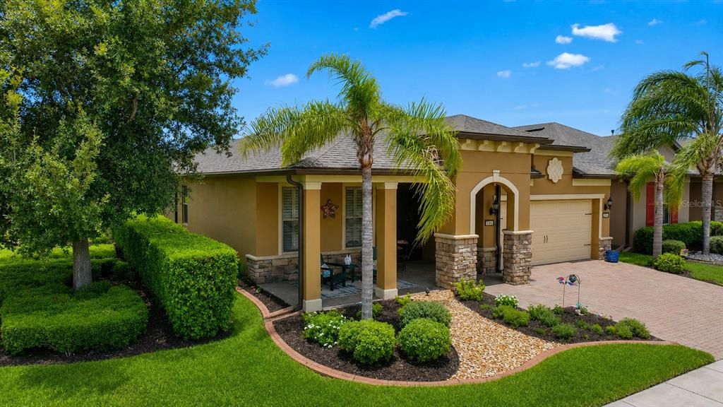 For Sale: $439,900 (3 beds, 2 baths, 1802 Square Feet)