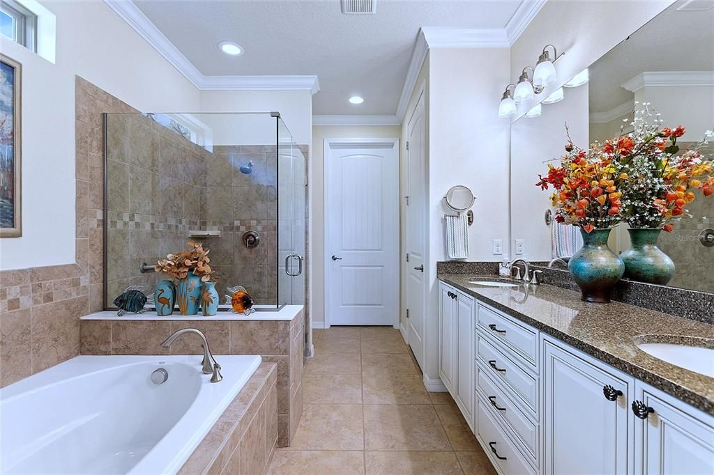 For Sale: $439,900 (3 beds, 2 baths, 1802 Square Feet)