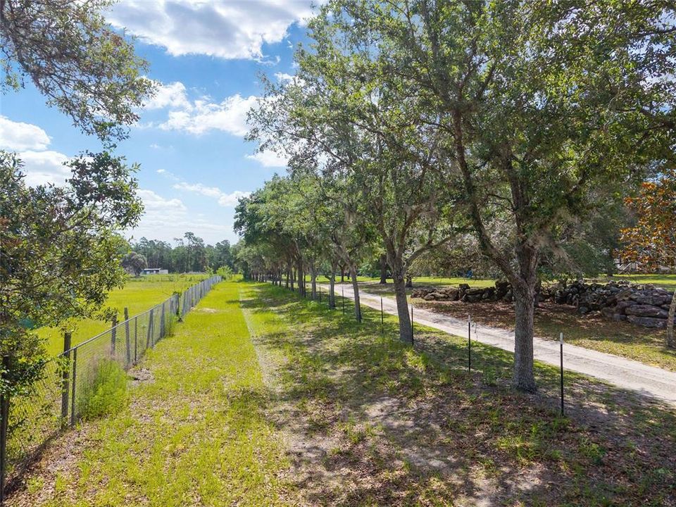 En Venta: $375,000 (5.00 acres)