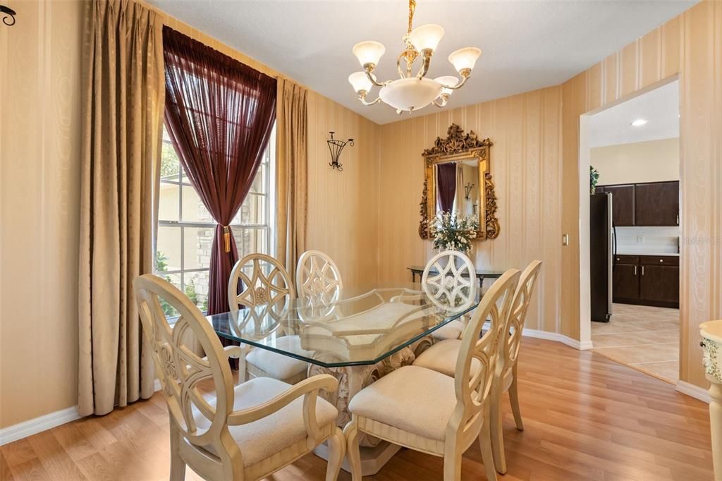 For Sale: $740,000 (5 beds, 3 baths, 3315 Square Feet)