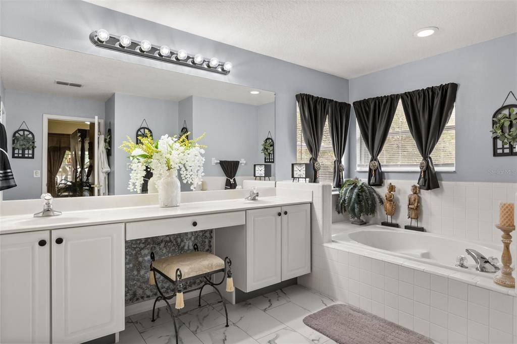 For Sale: $740,000 (5 beds, 3 baths, 3315 Square Feet)