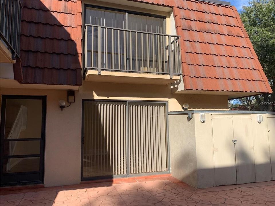 For Rent: $2,050 (2 beds, 2 baths, 1344 Square Feet)