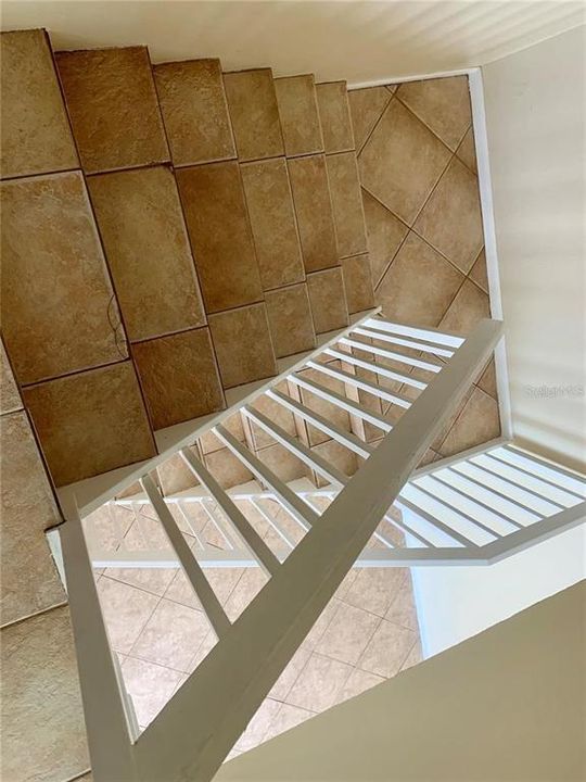 For Rent: $2,050 (2 beds, 2 baths, 1344 Square Feet)
