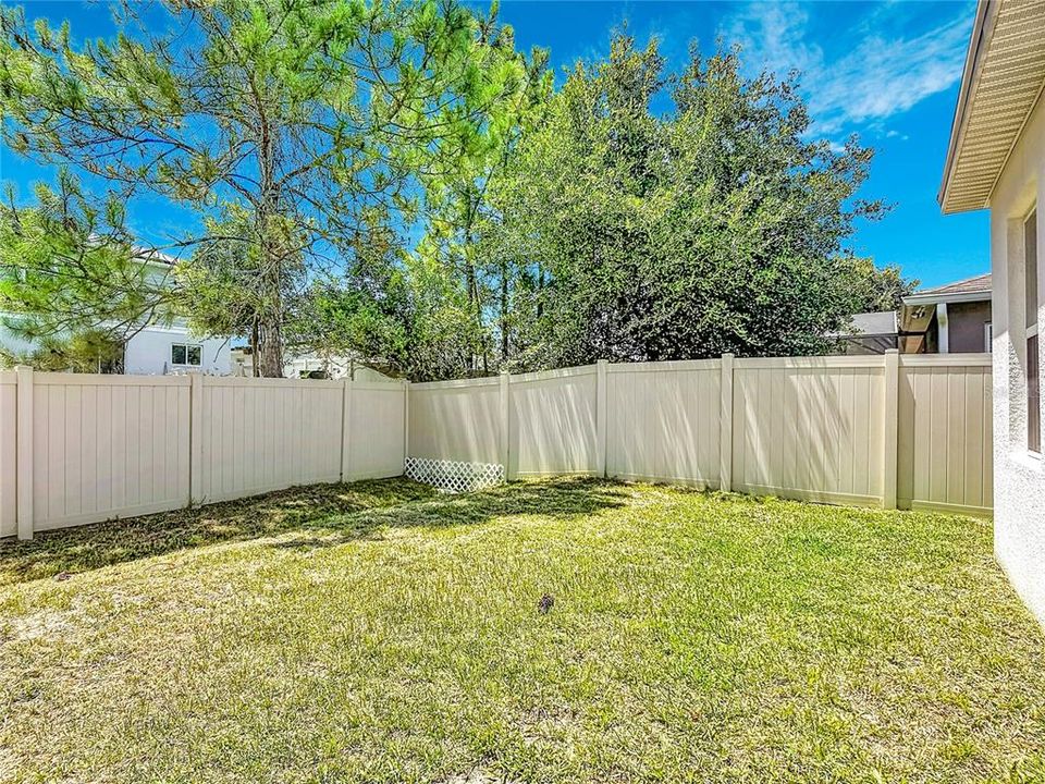 En Venta: $325,000 (3 camas, 2 baños, 1603 Pies cuadrados)