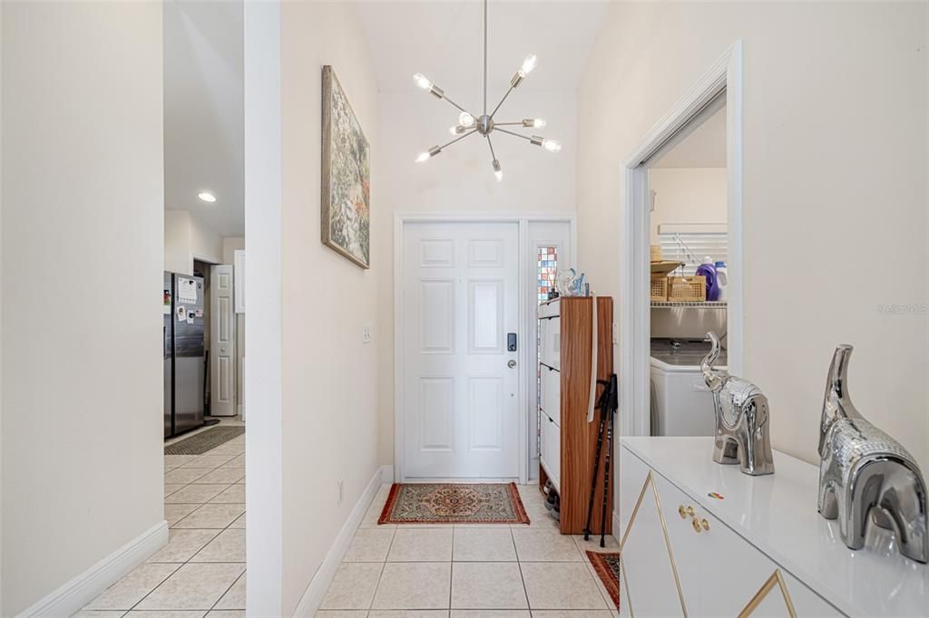 For Sale: $299,000 (2 beds, 2 baths, 1525 Square Feet)