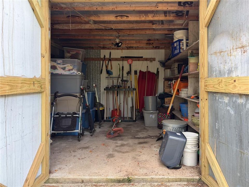 For Sale: $299,900 (2 beds, 2 baths, 1728 Square Feet)