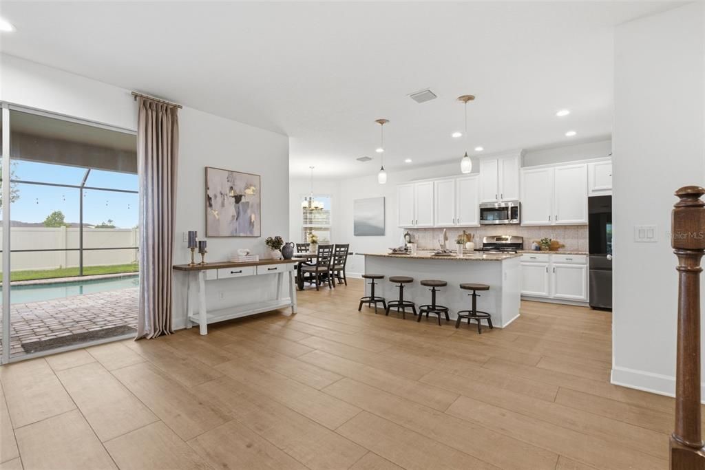 For Sale: $725,000 (4 beds, 3 baths, 3249 Square Feet)