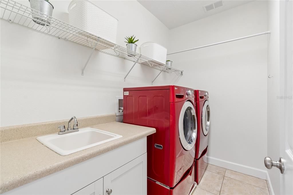 For Sale: $725,000 (4 beds, 3 baths, 3249 Square Feet)