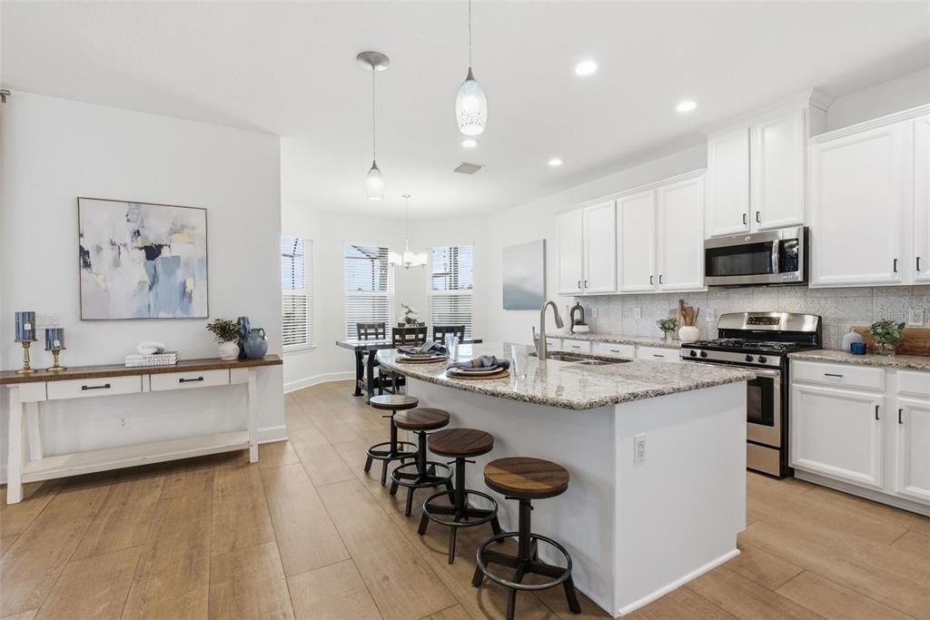 For Sale: $725,000 (4 beds, 3 baths, 3249 Square Feet)