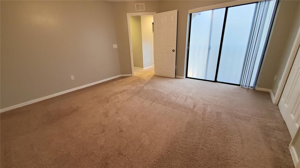 For Rent: $1,875 (2 beds, 1 baths, 1218 Square Feet)