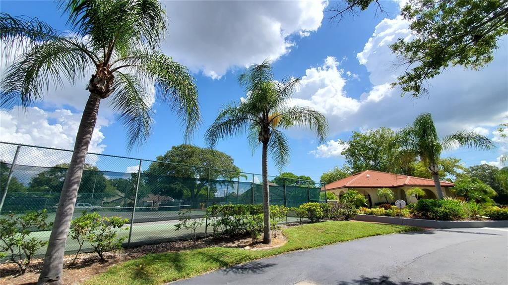 For Rent: $1,875 (2 beds, 1 baths, 1218 Square Feet)