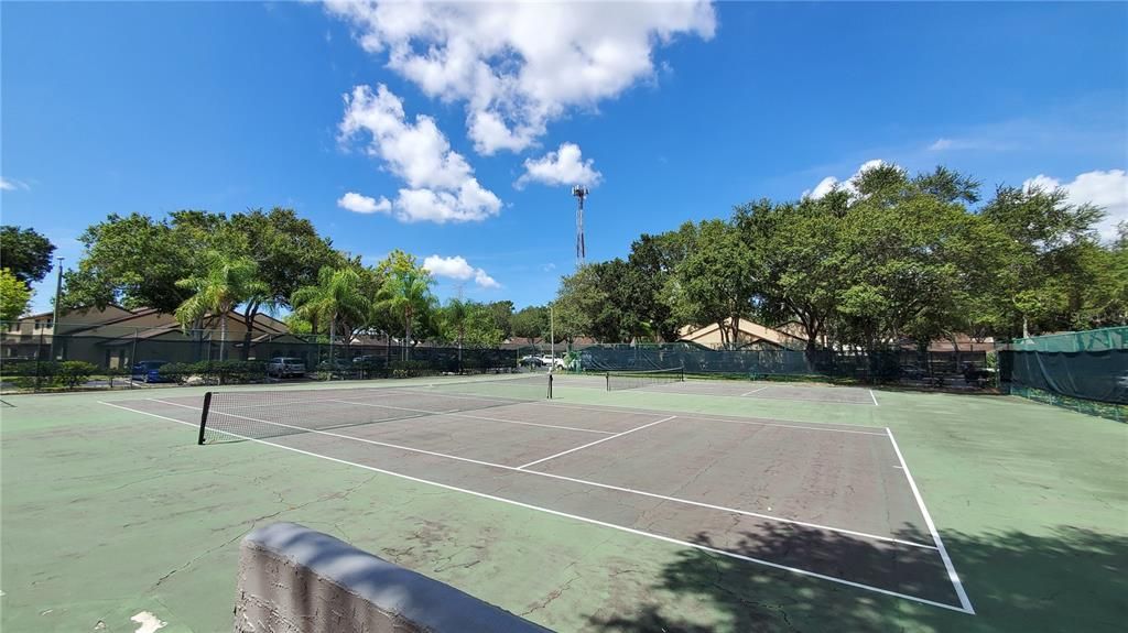 For Rent: $1,875 (2 beds, 1 baths, 1218 Square Feet)