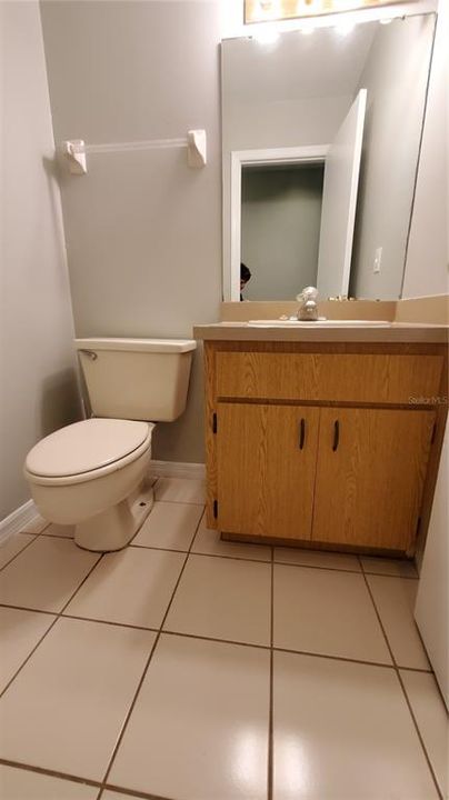 For Rent: $1,875 (2 beds, 1 baths, 1218 Square Feet)