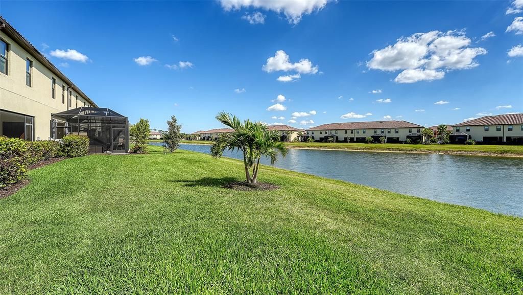 For Sale: $350,000 (3 beds, 2 baths, 1949 Square Feet)