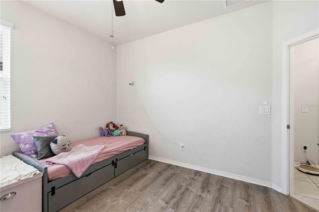 En Venta: $360,000 (3 camas, 2 baños, 1878 Pies cuadrados)