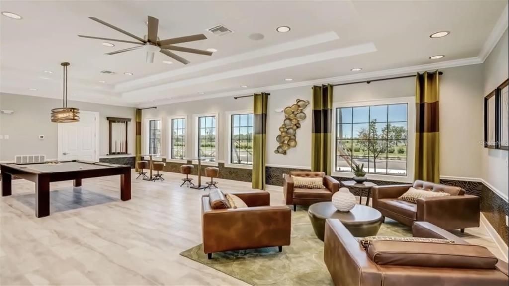 For Rent: $2,200 (4 beds, 2 baths, 1841 Square Feet)