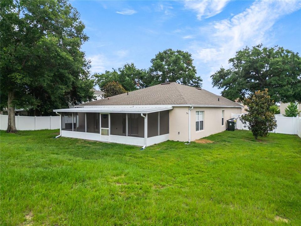 For Sale: $420,000 (3 beds, 2 baths, 1874 Square Feet)