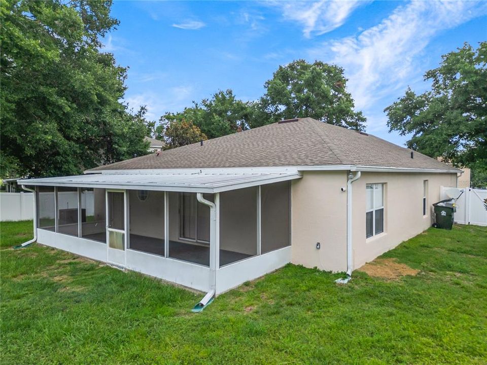 For Sale: $420,000 (3 beds, 2 baths, 1874 Square Feet)