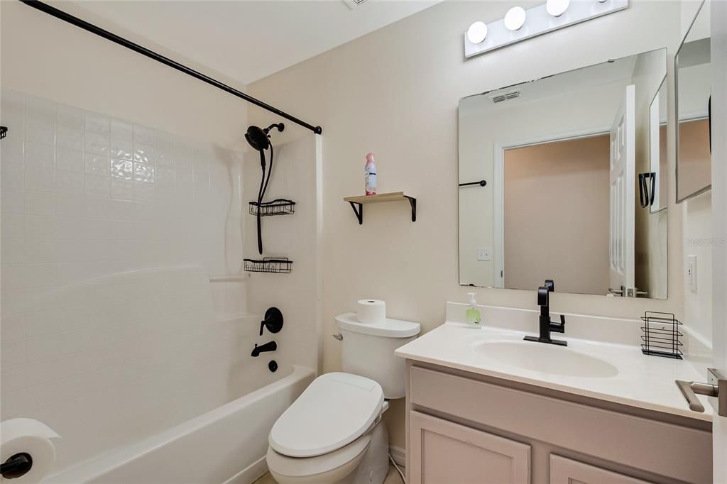 For Sale: $420,000 (3 beds, 2 baths, 1874 Square Feet)