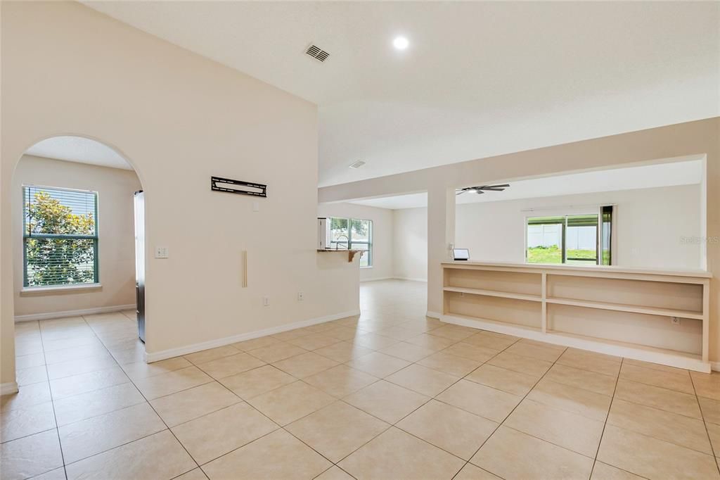 For Sale: $420,000 (3 beds, 2 baths, 1874 Square Feet)