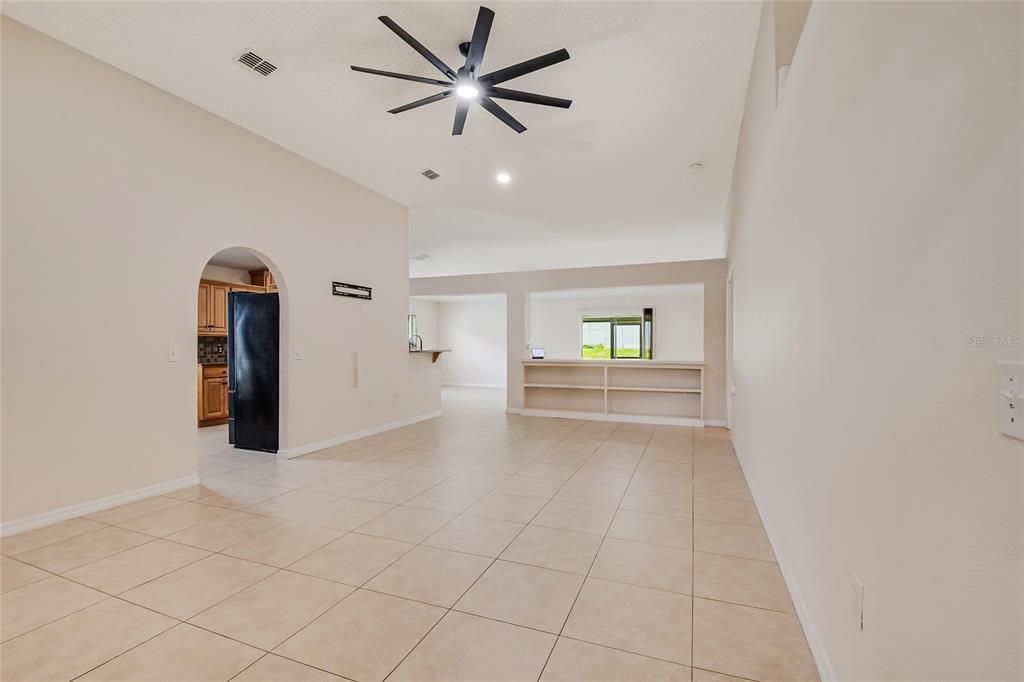For Sale: $420,000 (3 beds, 2 baths, 1874 Square Feet)