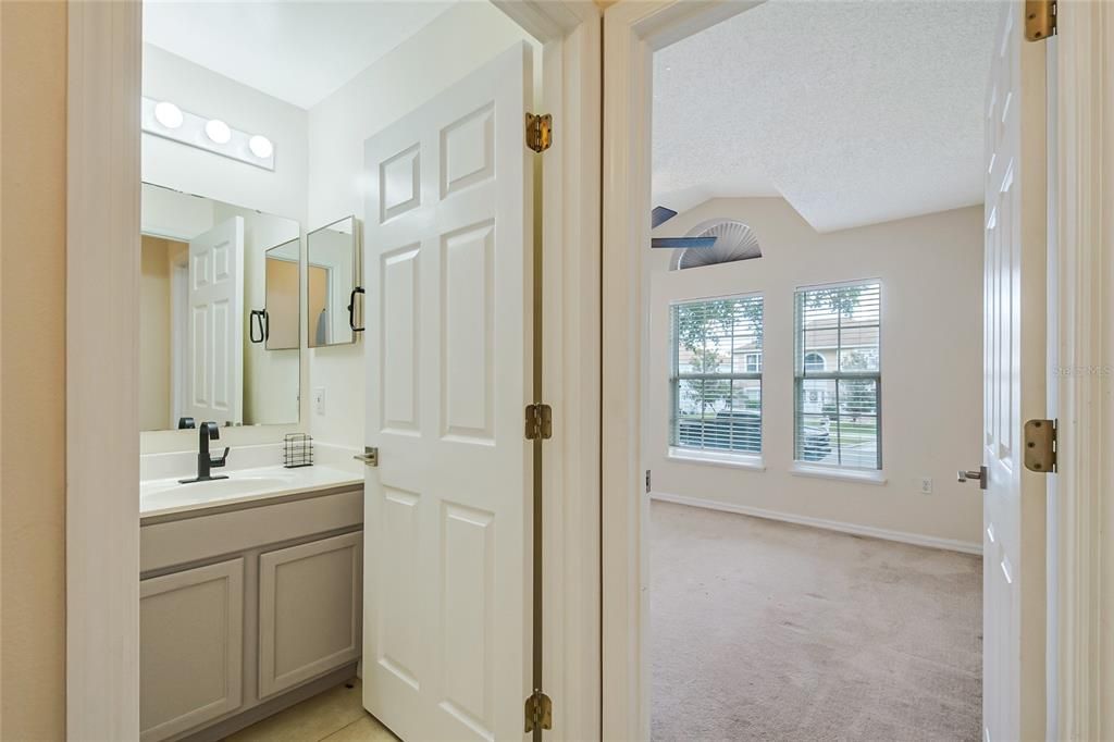 For Sale: $420,000 (3 beds, 2 baths, 1874 Square Feet)