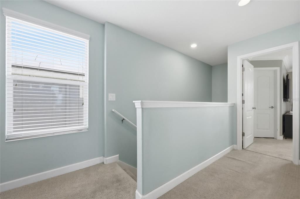 For Sale: $520,000 (3 beds, 2 baths, 1998 Square Feet)