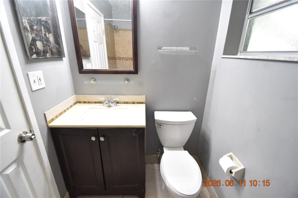 В аренду: $2,095 (4 спален, 2 ванн, 1511 Квадратных фут)