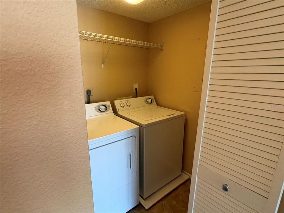 For Rent: $1,750 (1 beds, 1 baths, 856 Square Feet)