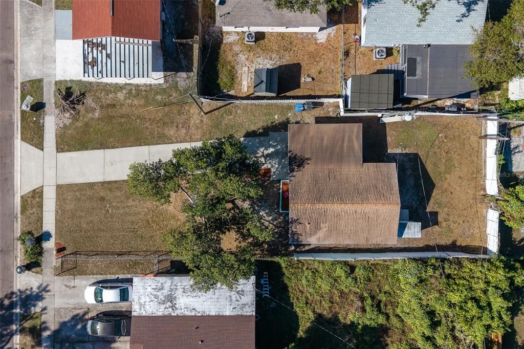 For Rent: $2,000 (2 beds, 1 baths, 660 Square Feet)