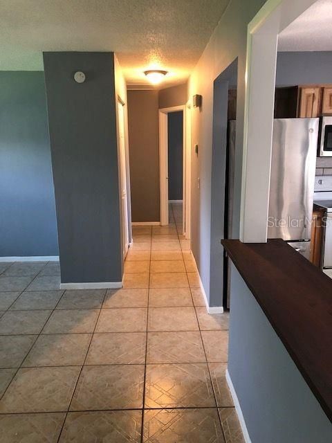 В аренду: $1,450 (2 спален, 1 ванн, 900 Квадратных фут)
