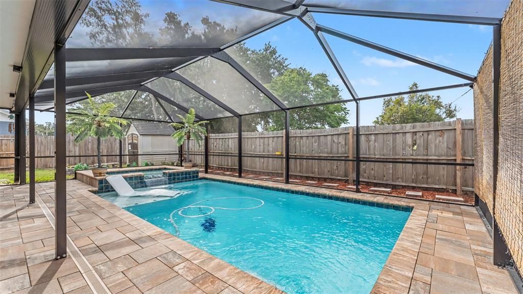 For Sale: $319,900 (3 beds, 2 baths, 1109 Square Feet)