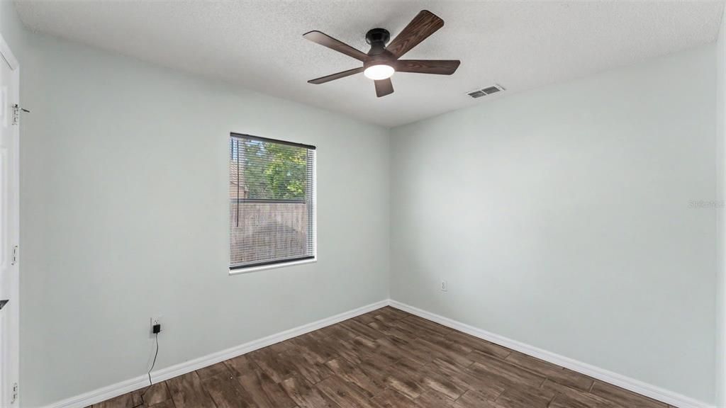For Sale: $319,900 (3 beds, 2 baths, 1109 Square Feet)
