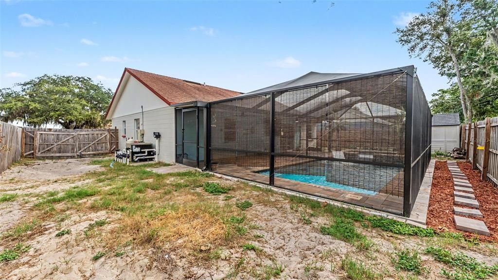 For Sale: $319,900 (3 beds, 2 baths, 1109 Square Feet)